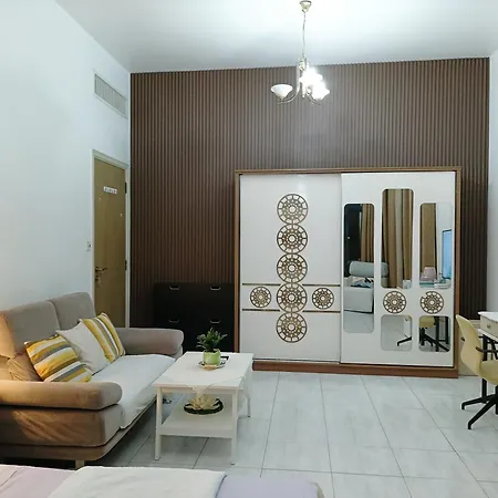 Jumeirah Beach Villa Dubai Exterior photo
