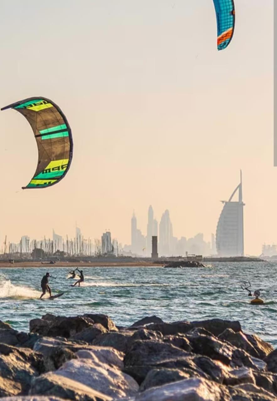 Jumeirah * دبي